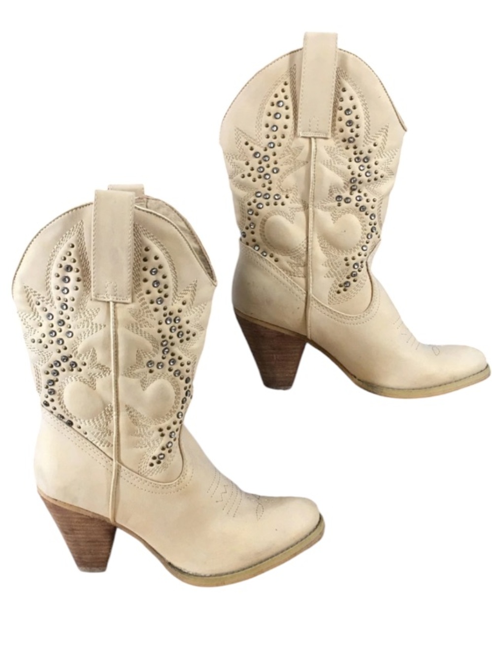Cream Western Ankle Boots with Heart Stud Embellishment mid calf. Preloved wear.
